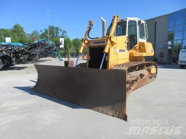 Liebherr PR 732 B بلدوزرات مجنزرة