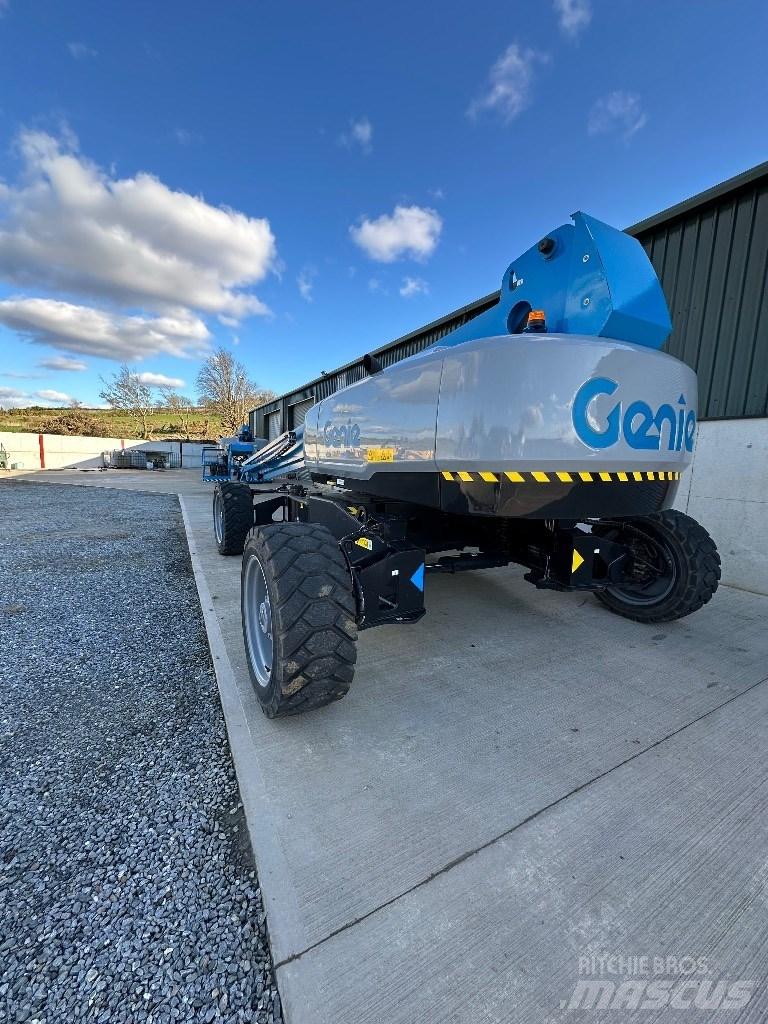 Genie SX 125 XC رافعات سلة تلسكوبية
