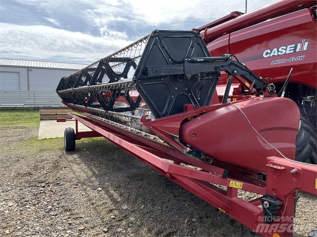 Case IH AF 7240 حصادات