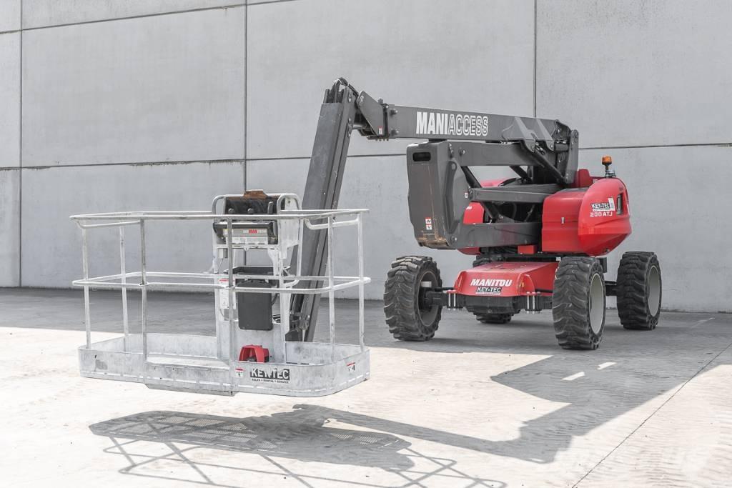 Manitou 200 ATJ رافعات سلة مفصلية