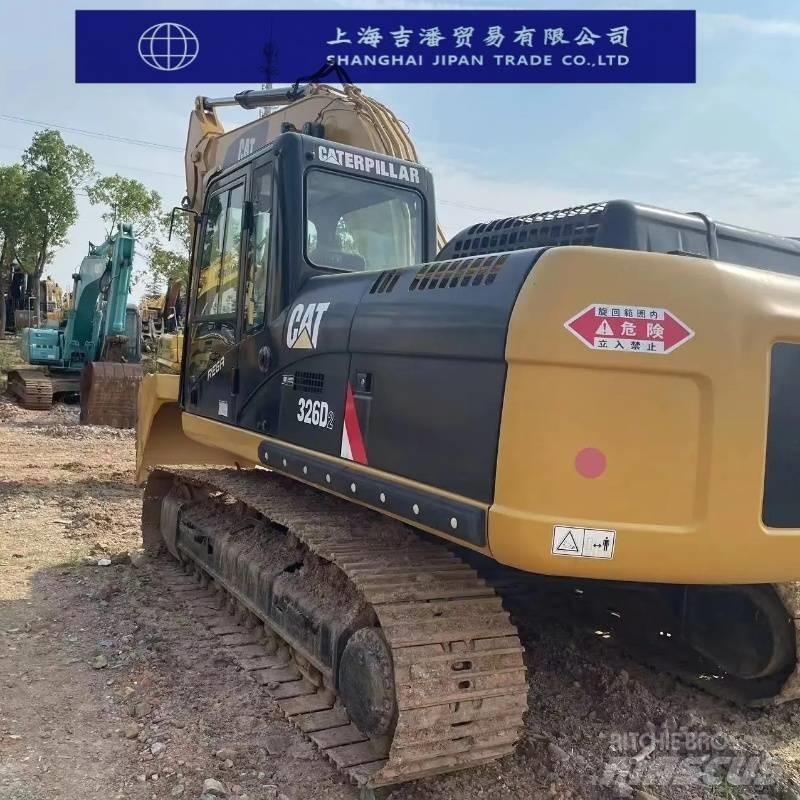 CAT 326 D حفارات وسط 7 طن - 12 طن