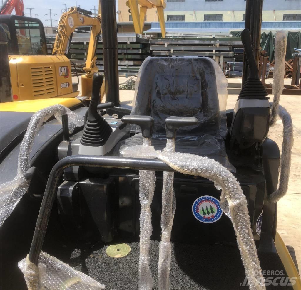 Komatsu PC 50 حفارات صغيرة أقل من 7 طن (حفارات صغيرة)