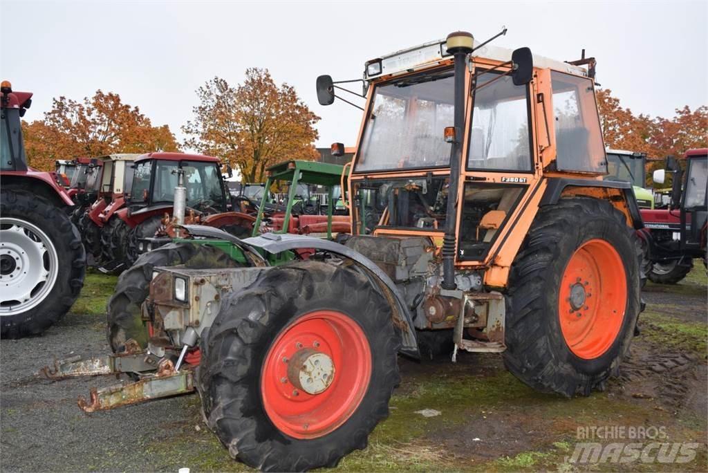 Fendt 380 GTA الجرارات