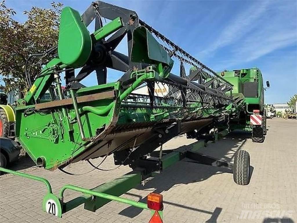 John Deere W550 حصادات