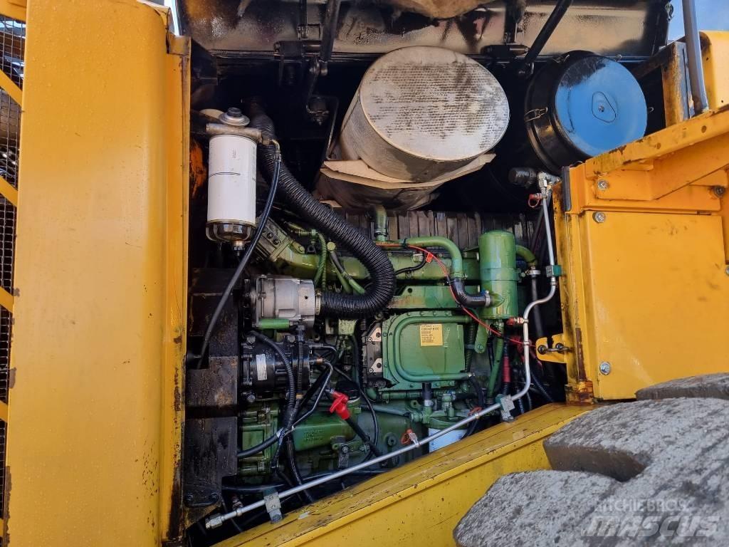 Volvo L 180 E لوادر بعجل