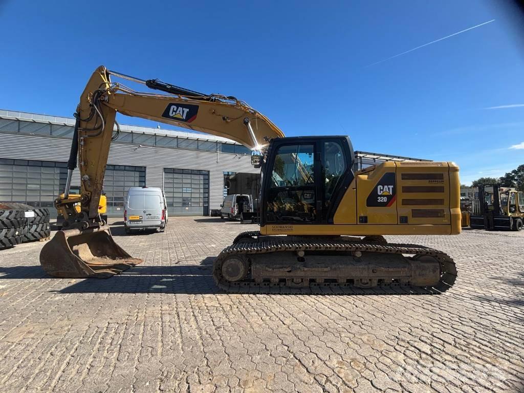 CAT 320 حفارات زحافة