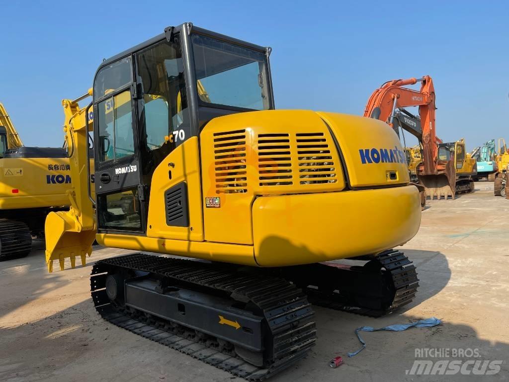 Komatsu PC 70 حفارات صغيرة أقل من 7 طن (حفارات صغيرة)