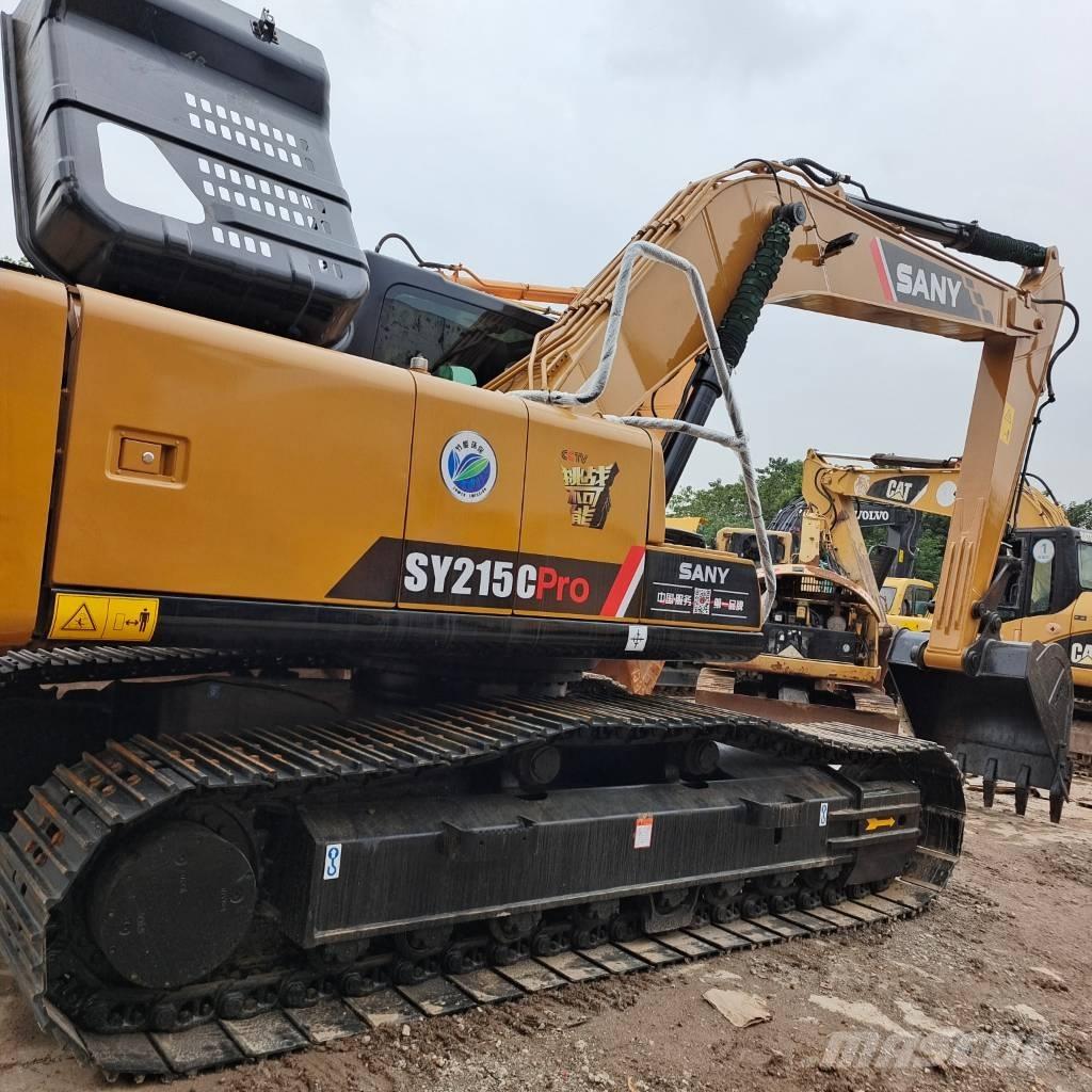 Sany SY 215 C حفارات زحافة