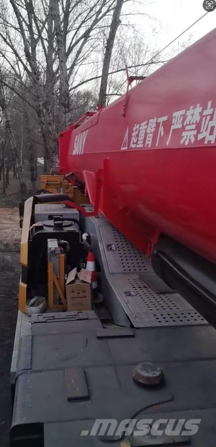 Sany SAC4000C8-8 رافعات صالحة لكل أنواع الطرق