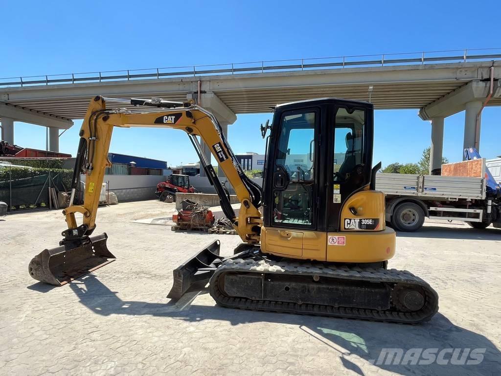 CAT 305 E 2 حفارات صغيرة أقل من 7 طن (حفارات صغيرة)