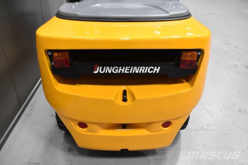 Jungheinrich DFG 435 شاحنات الديزل