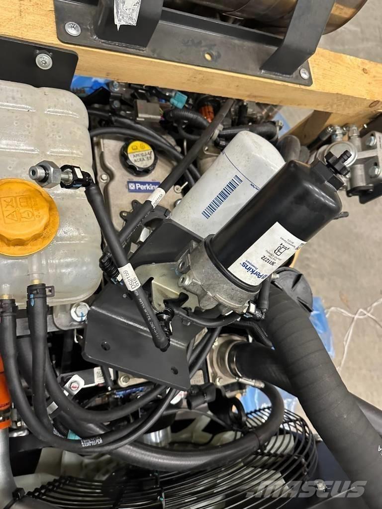 Perkins 1204J-E44TA ماكينات زراعية - غير ذلك