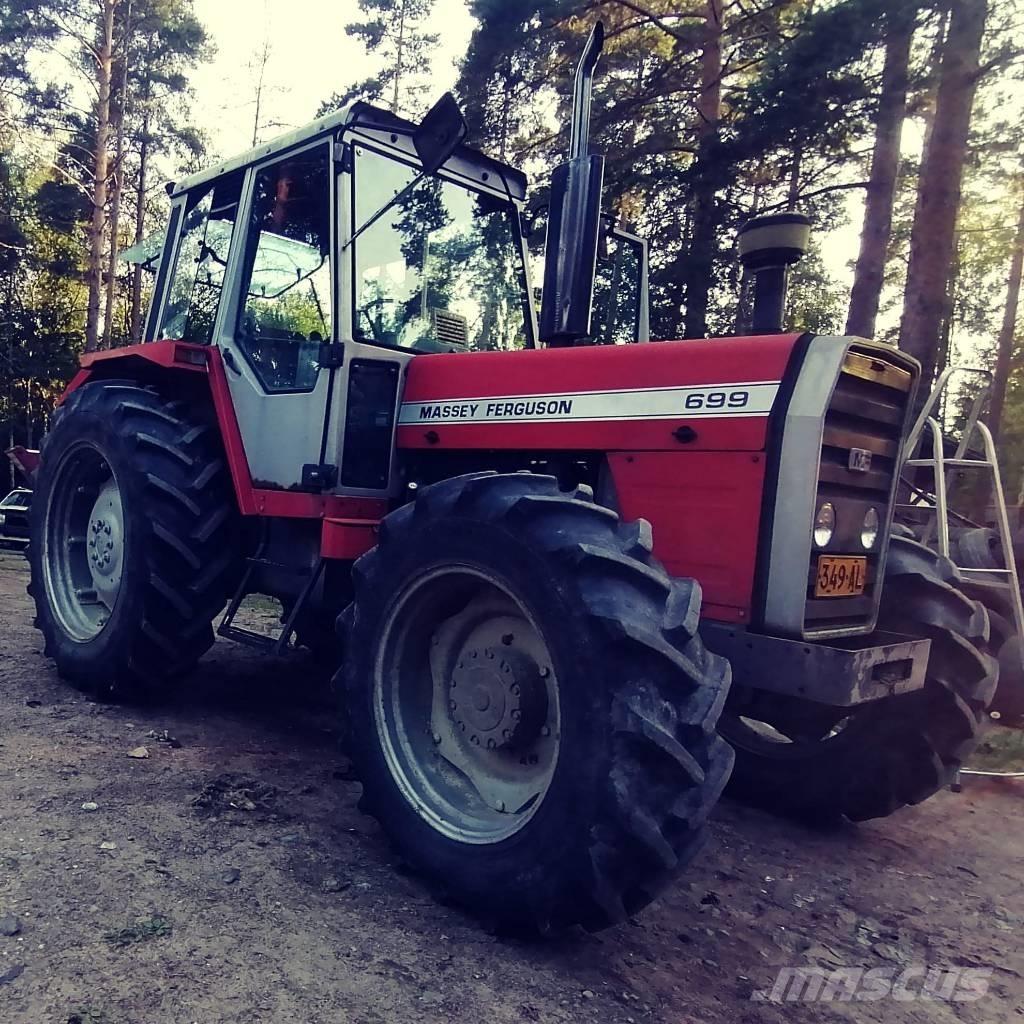 Massey Ferguson 699 الجرارات