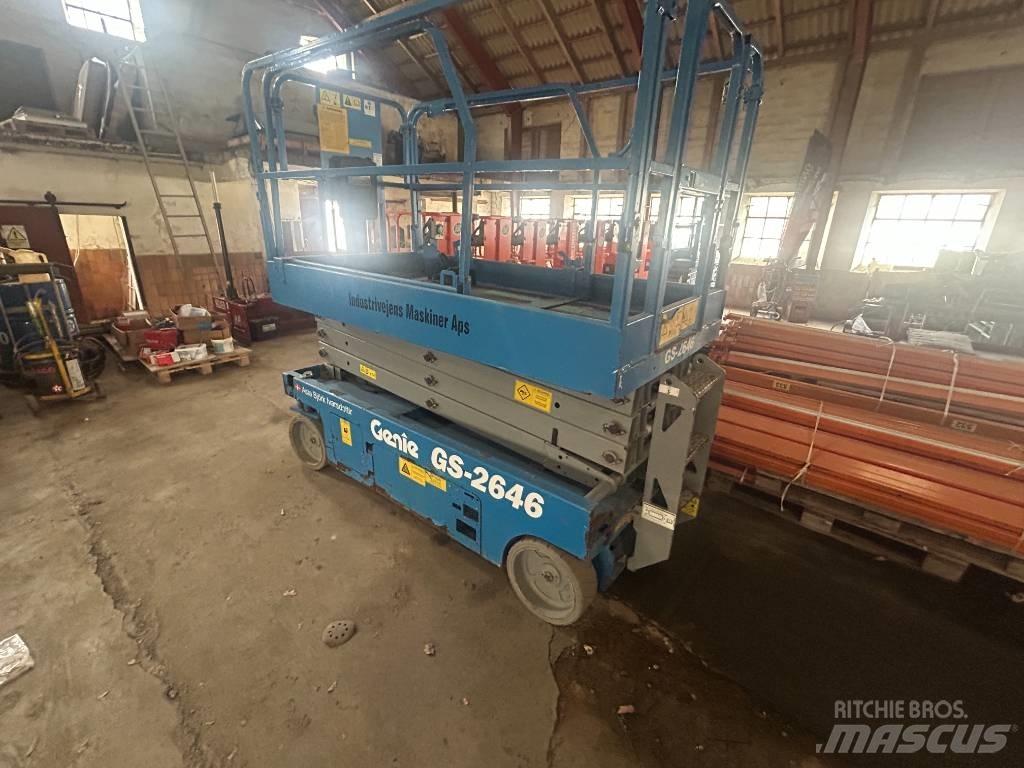 Genie GS 2646 رافعات مقصية الشكل