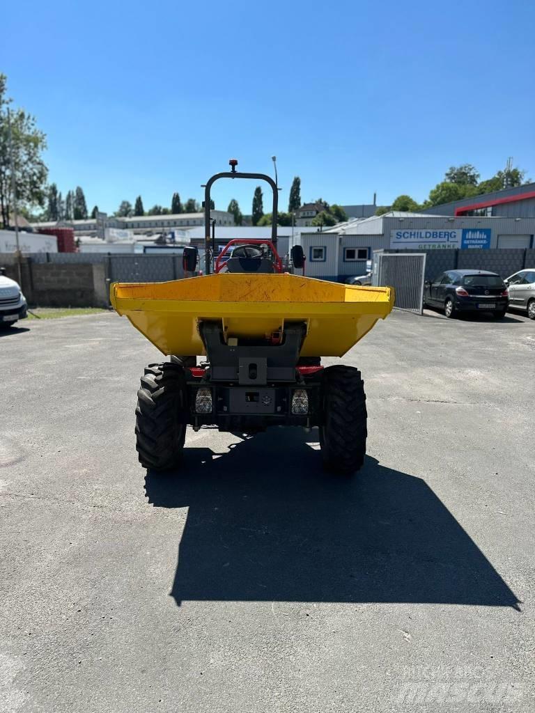 Wacker Neuson DW 30 ساحبات مفصلية