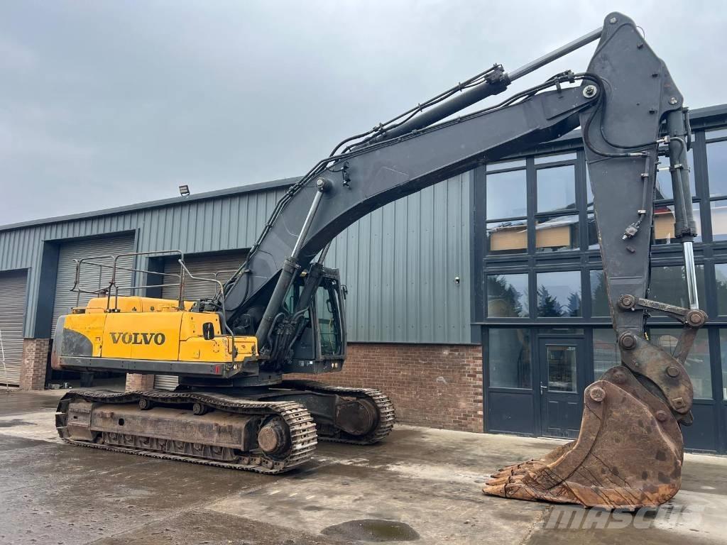 Volvo EC 460 C L حفارات زحافة