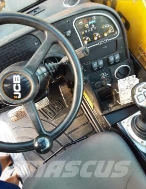 JCB 540-140 مناولات متداخلة