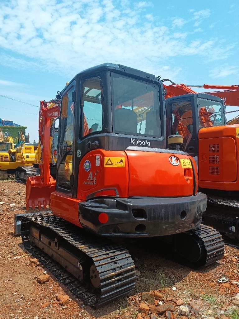 Kubota KX 165 حفارات وسط 7 طن - 12 طن