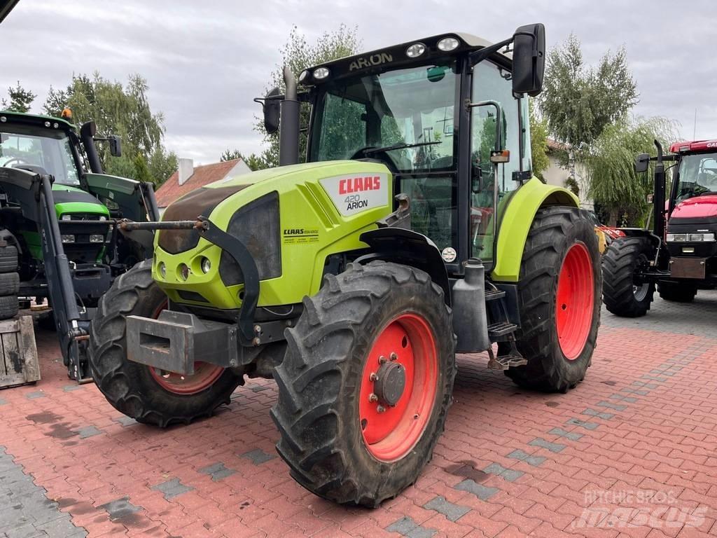 CLAAS ARION 420 CIS الجرارات