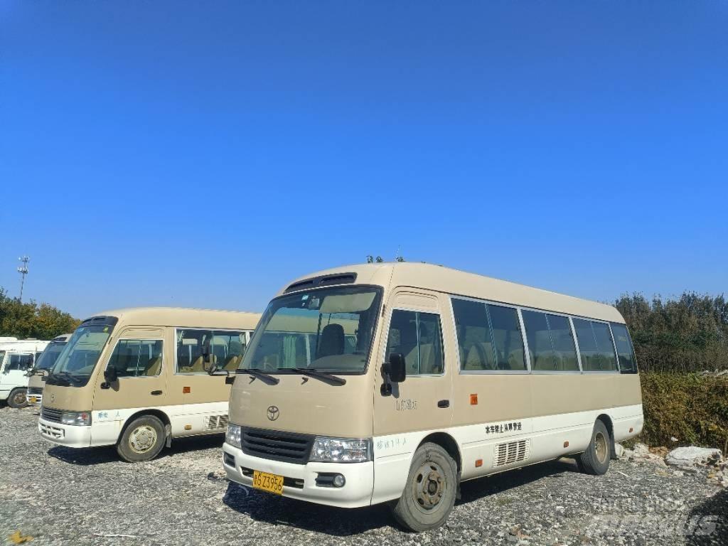 Toyota Coaster Bus حافلة صغيرة