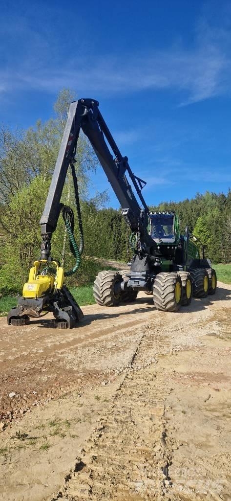 John Deere 1270 G حصادات