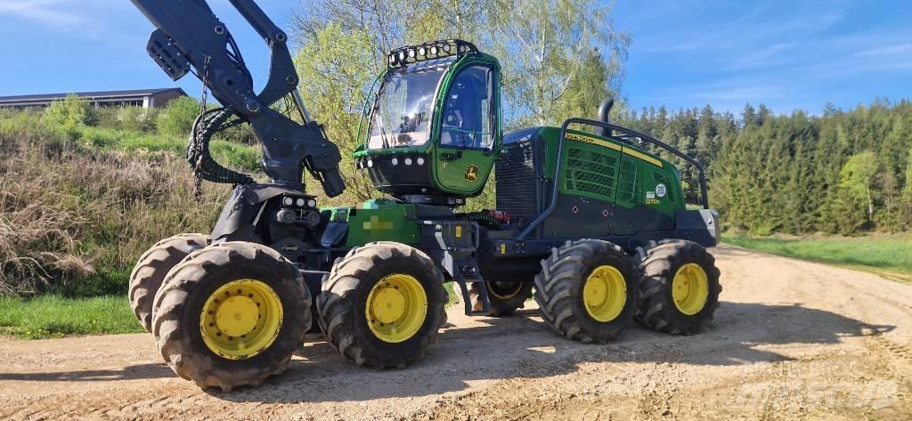 John Deere 1270 G حصادات