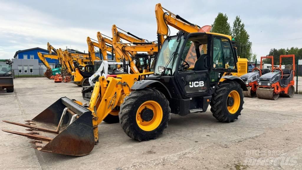 JCB 531-70 رافعة تلسكوبية
