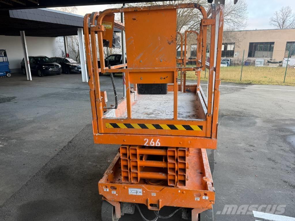 Genie GS 2646 رافعات مقصية الشكل