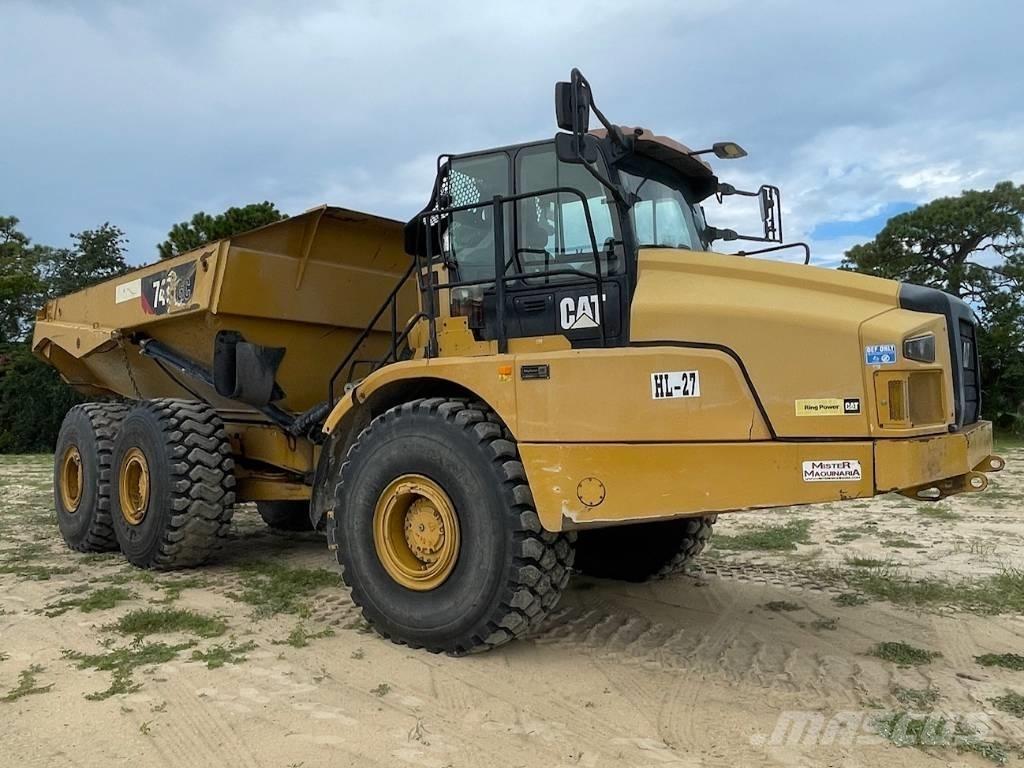 CAT 740 GC ساحبات مفصلية