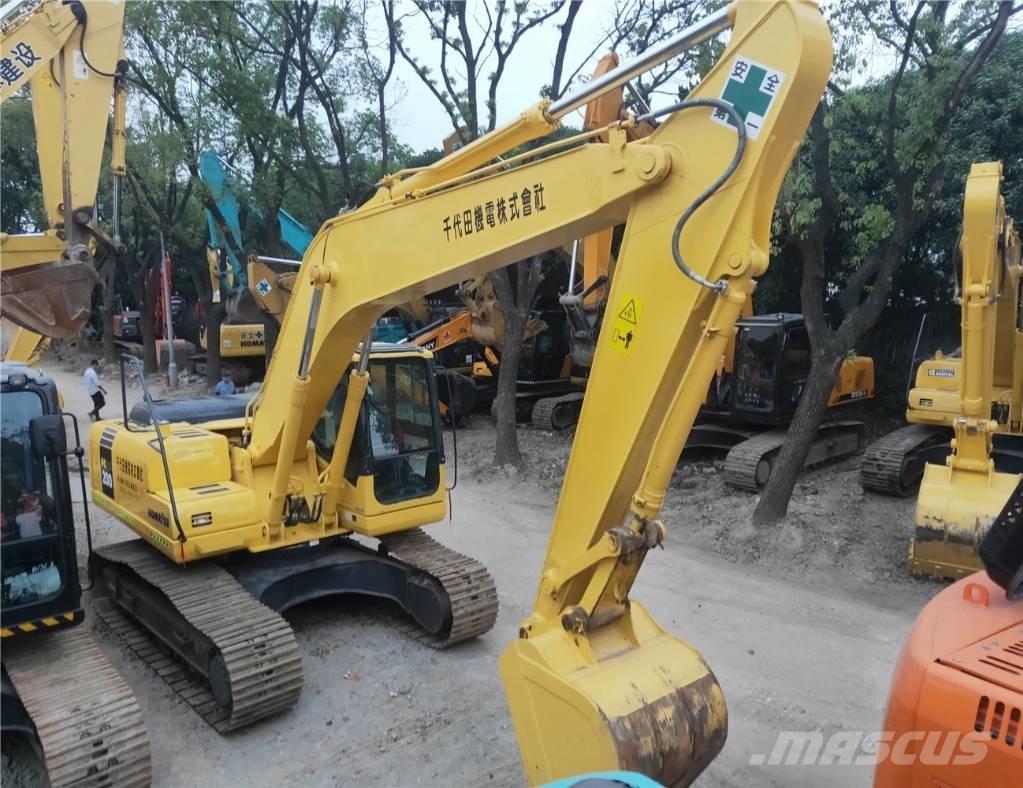 Komatsu PC200-7 حفارات زحافة