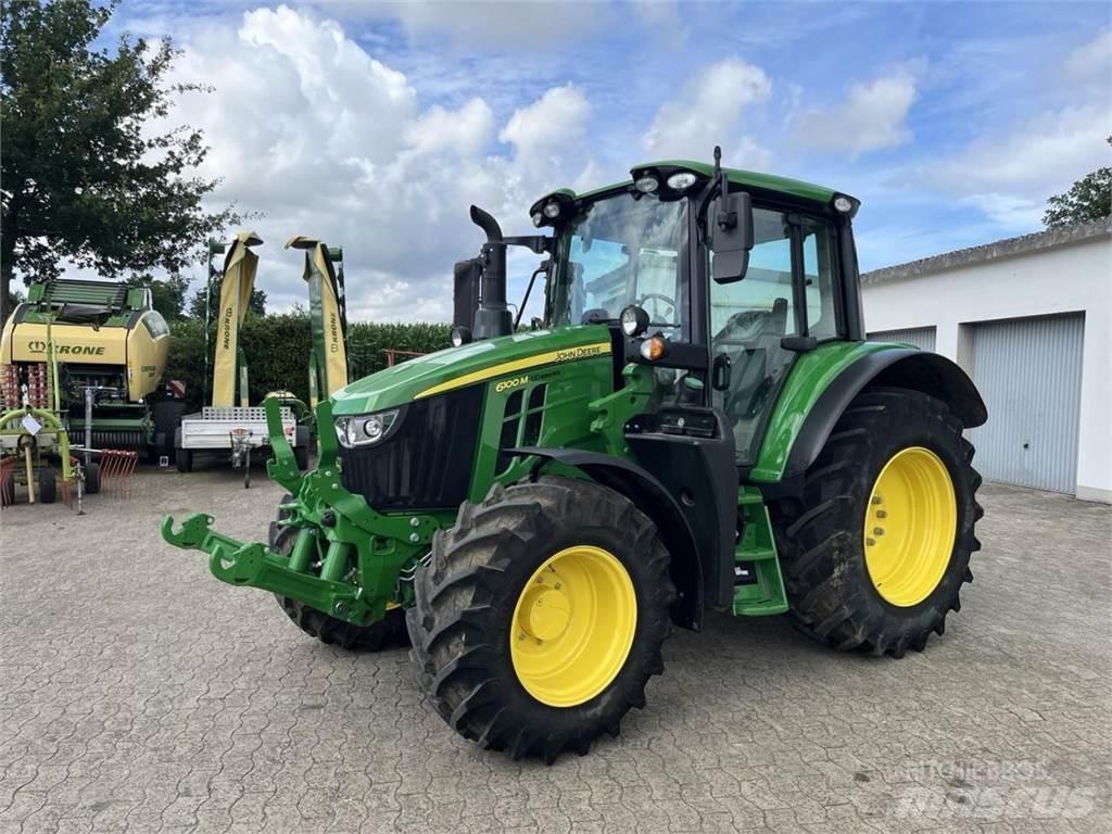 John Deere 6100M الجرارات