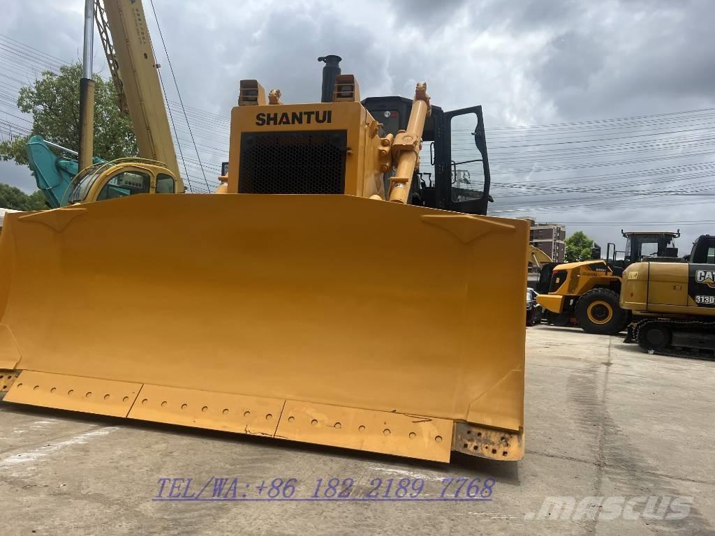 Shantui SD 32 بلدوزرات مجنزرة