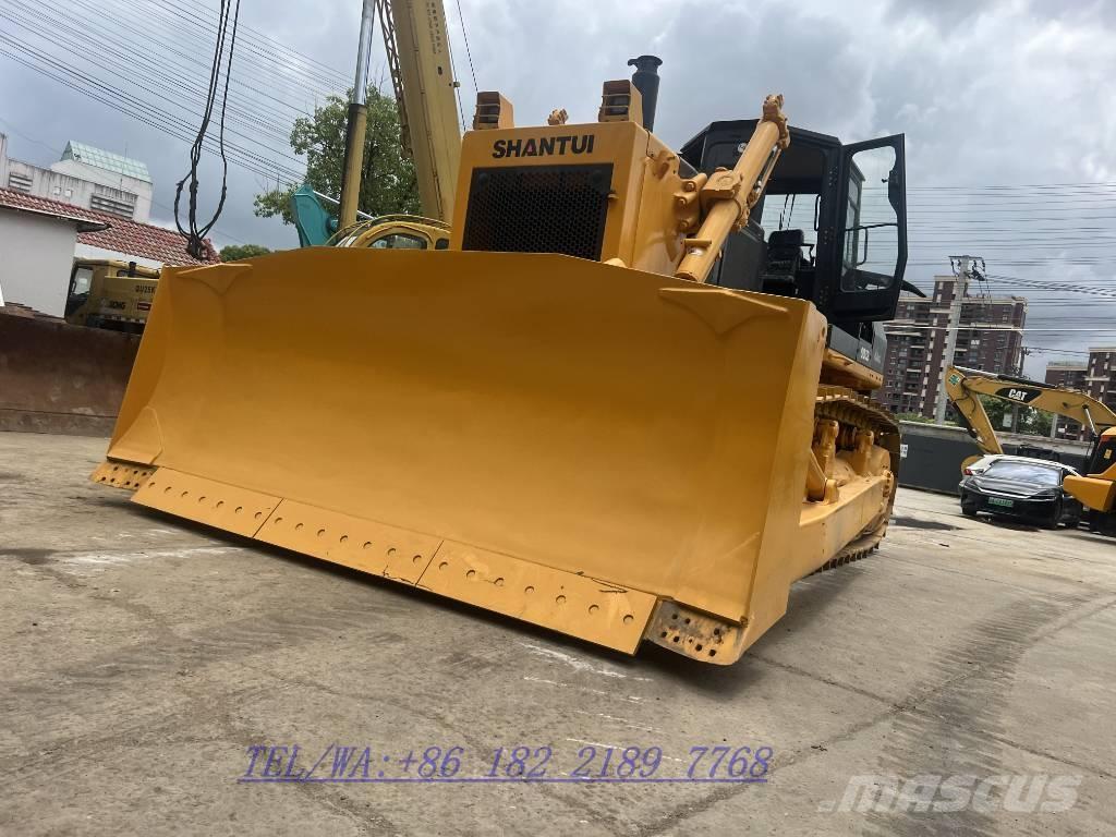 Shantui SD 32 بلدوزرات مجنزرة
