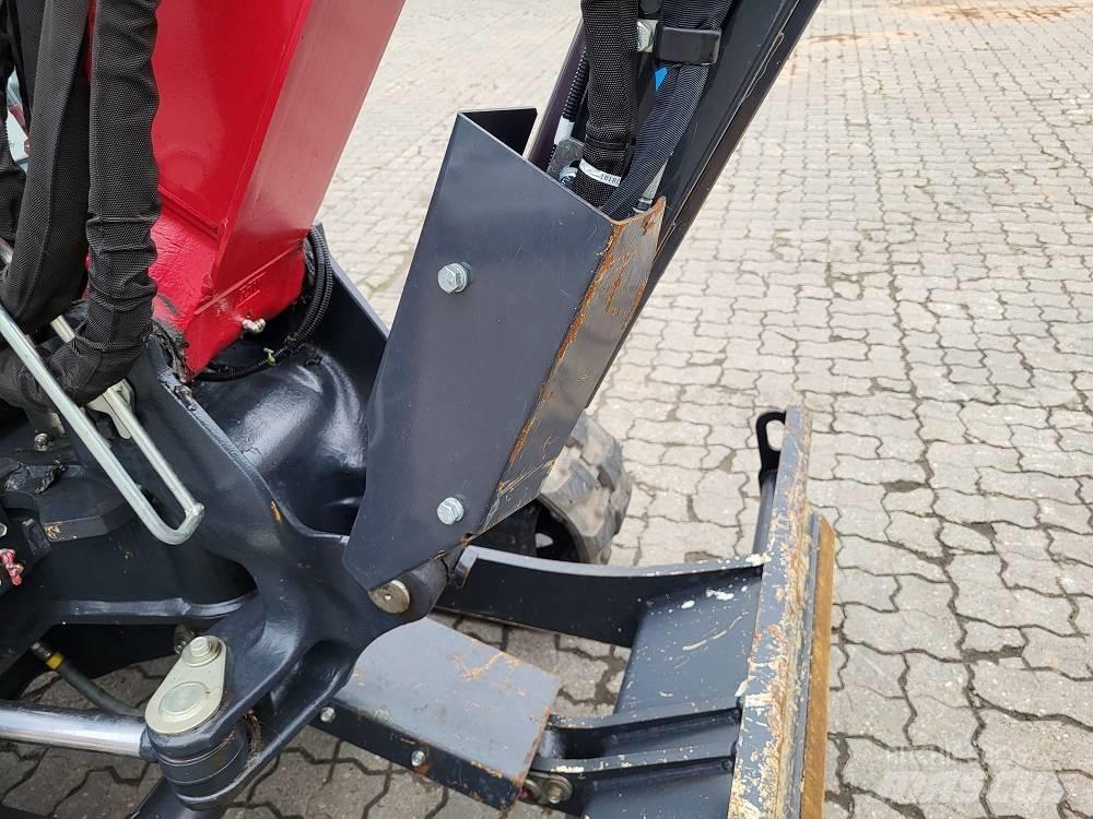 Yanmar Vio 33 حفارات صغيرة أقل من 7 طن (حفارات صغيرة)