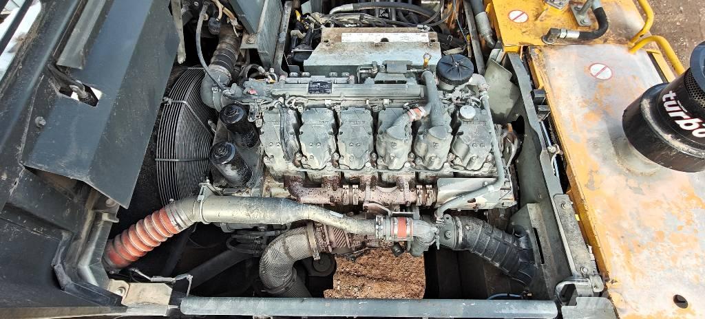Liebherr R 946 LC محركات