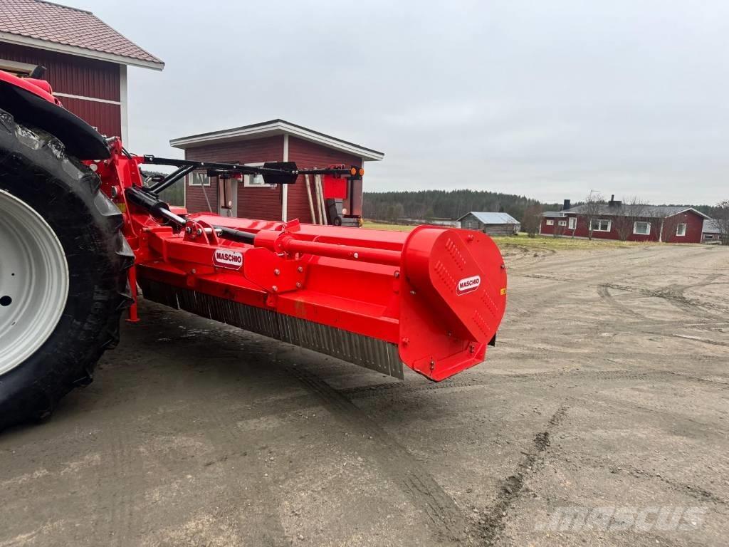 Maschio Gemella 620 جزازات وأغطية المراعي