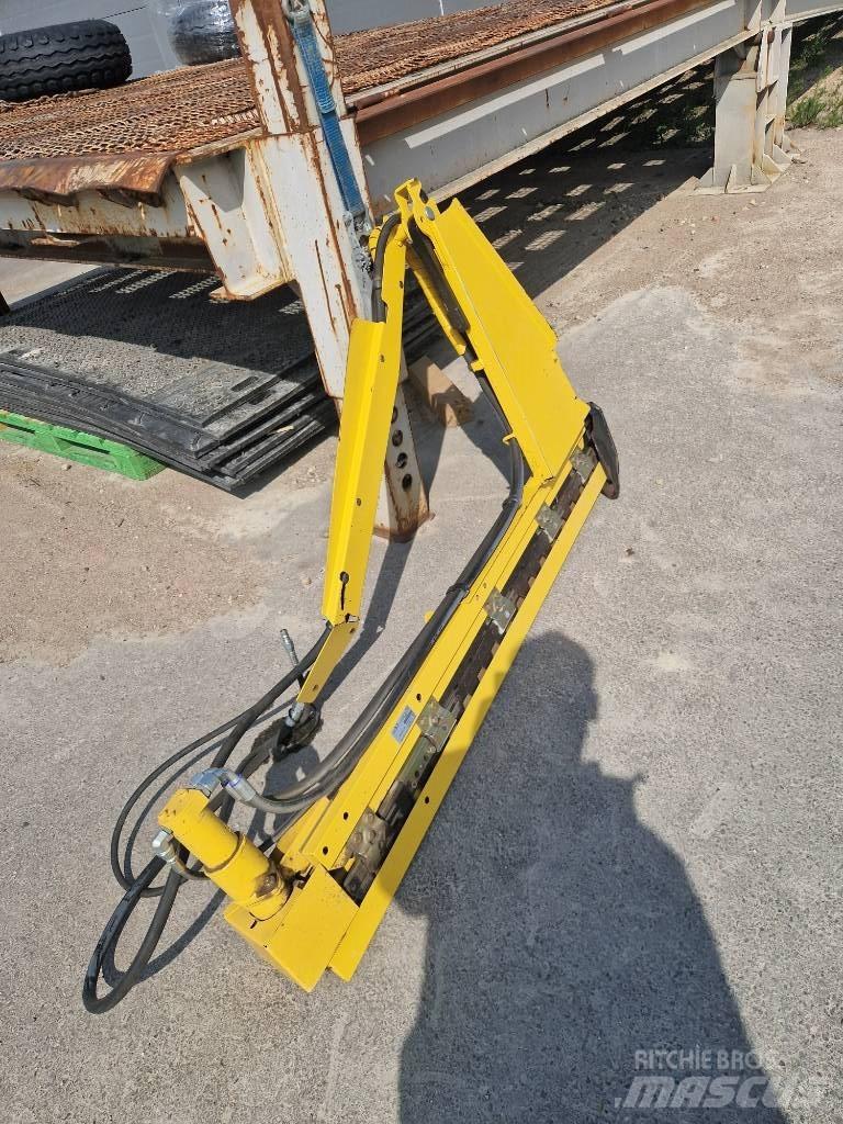 New Holland CX 8090 حصادات