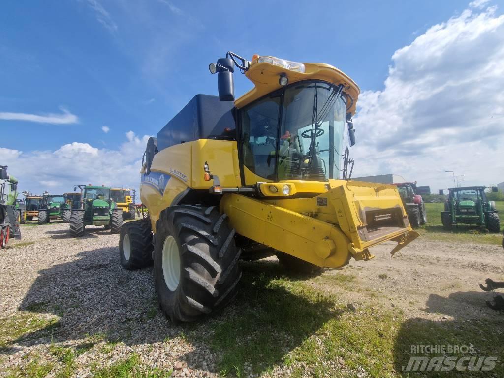 New Holland CX 8090 حصادات