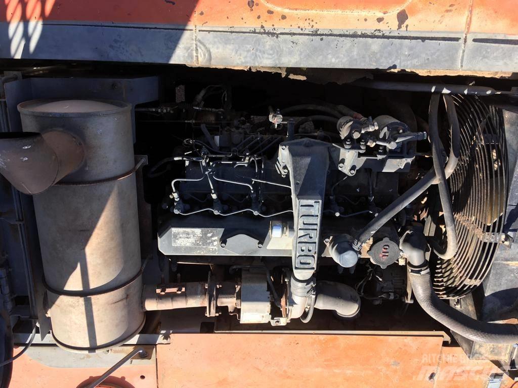 Hitachi EX 270 LC-5 حفارات زحافة