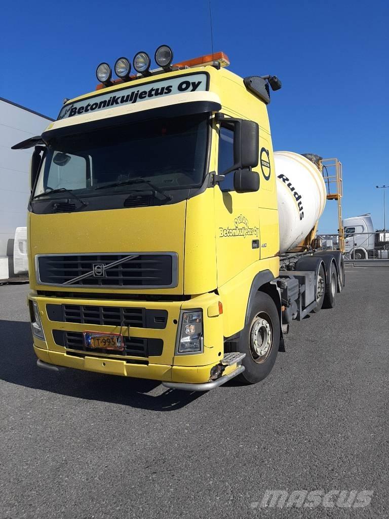 Volvo FH 12 شاحنات خرسانة