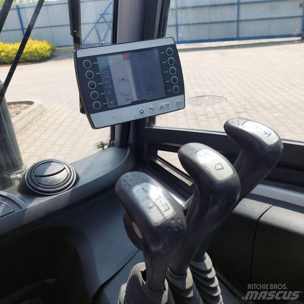 Still RX 20-20 شاحنات ذات رافعات شوكية تعمل بالكهرباء