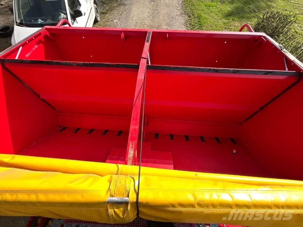 Väderstad RAPID 300C مثاقيب مدمجة