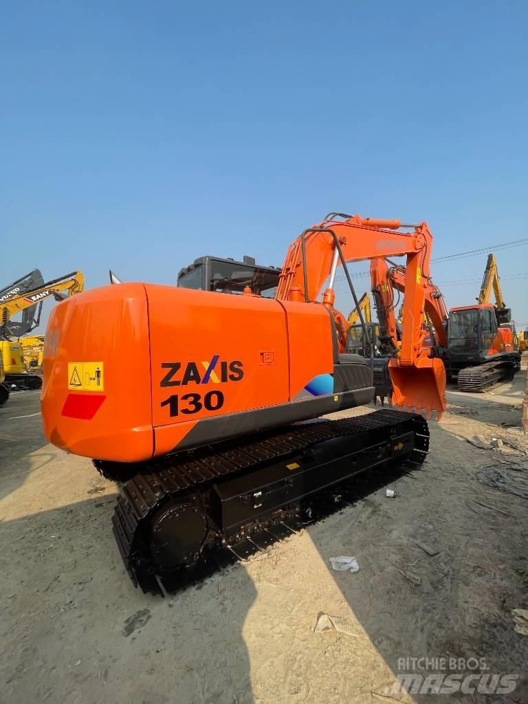 Hitachi ZX 130 حفارات زحافة
