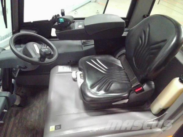 Jungheinrich EFG 220 شاحنات ذات رافعات شوكية تعمل بالكهرباء