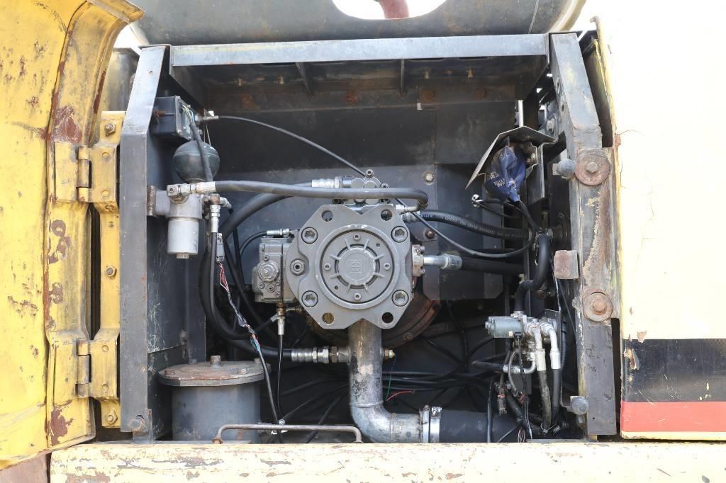 Sumitomo SH200Z3 حفارات زحافة
