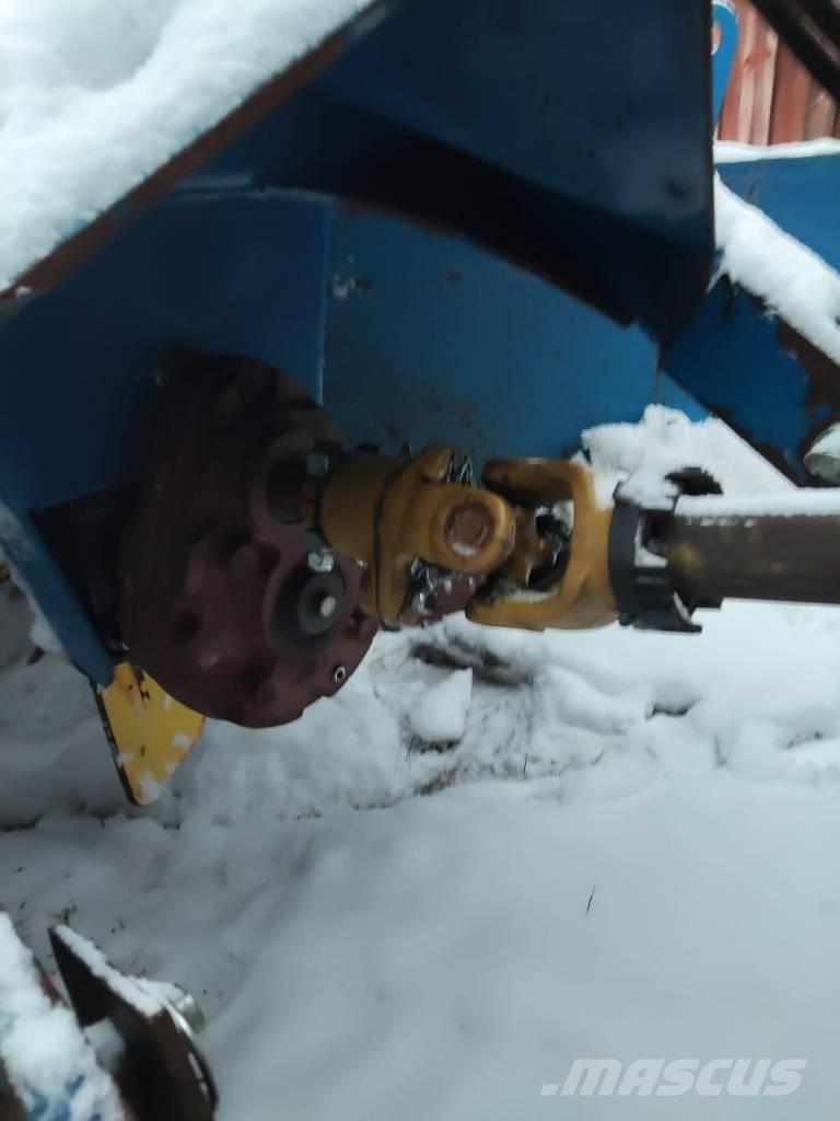 Karhu 275 قاذفات الجليد