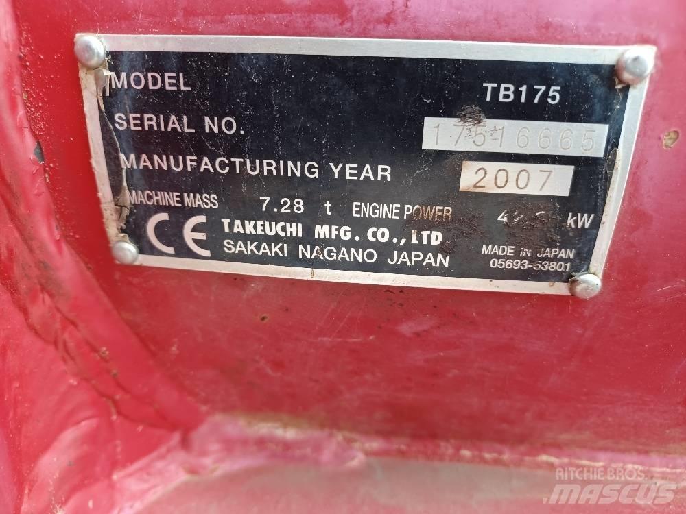 Takeuchi TB175 حفارات وسط 7 طن - 12 طن