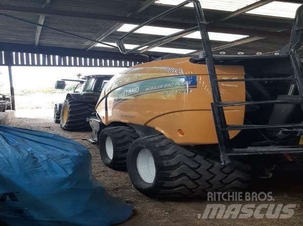 New Holland BB890 الجرارات