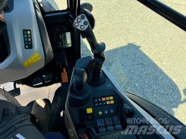 New Holland T4.90 N الجرارات