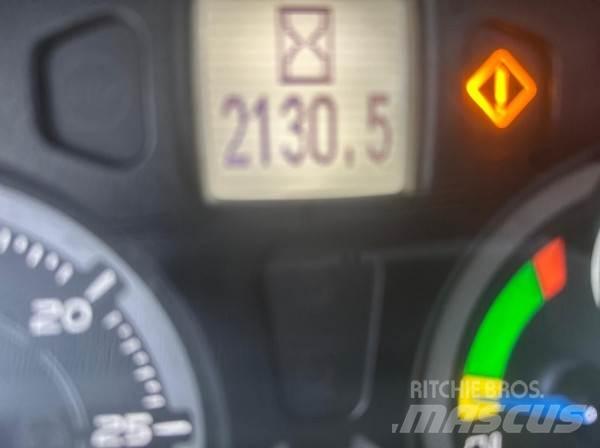New Holland T7.210 الجرارات